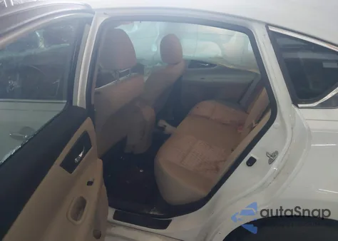 2016 Nissan Altima 2.5 из США, поврежденный, VIN 1N4AL3AP3GC205089